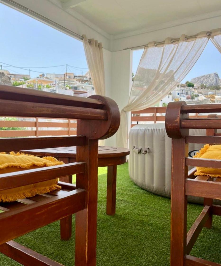 Villa Patitiri Traditional House With Hot Tub Archangelos  Exterior foto